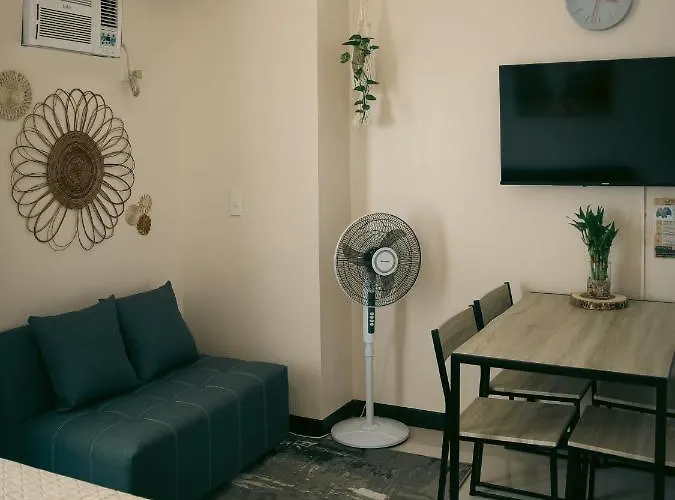 Apartment The Bat Cave 2 At Manhattan Heights Araneta Cubao *