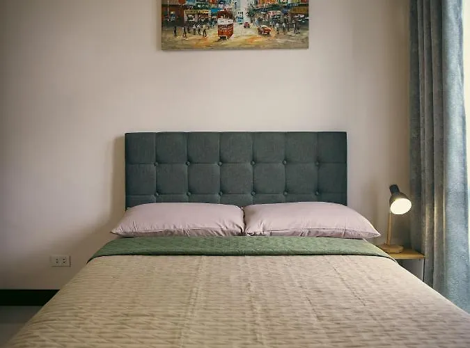 The Bat Cave 2 At Manhattan Heights Araneta Cubao Apartment Manila