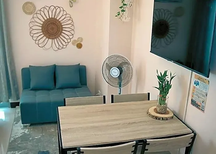 Apartment The Bat Cave 2 At Manhattan Heights Araneta Cubao